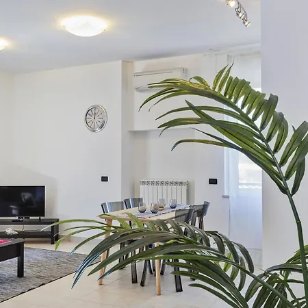 Shelley Apartments By Wonderful Italy Genoa Exterior photo