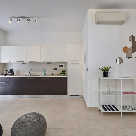 Shelley Apartments By Wonderful Italy Genoa Exterior photo