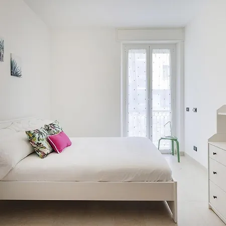 Shelley Apartments By Wonderful Italy Genoa Exterior photo
