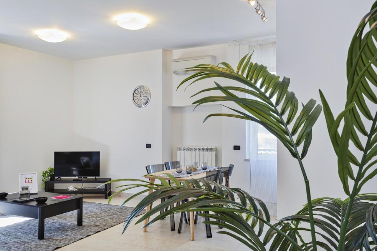 Shelley By Wonderful Italy Apartment Genoa