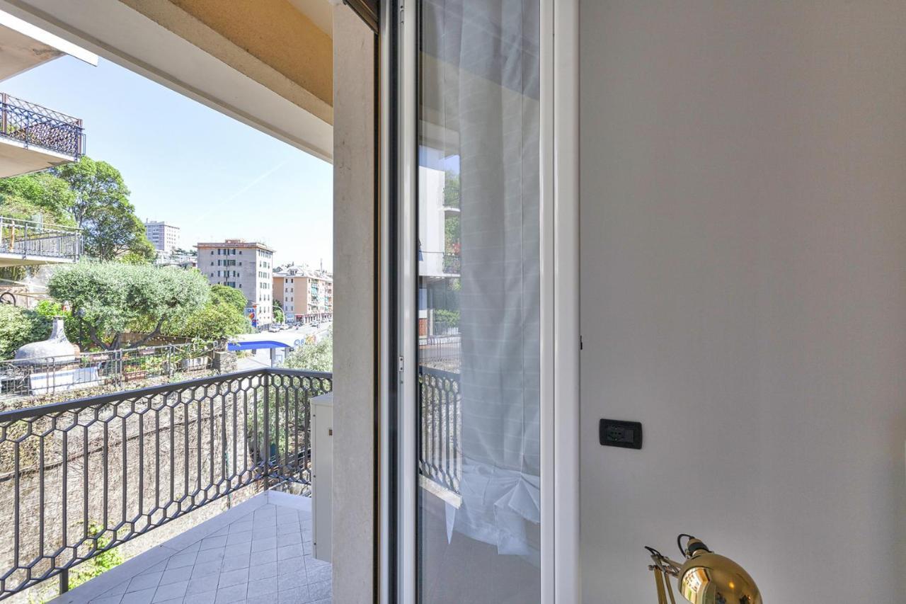 Shelley By Wonderful Italy Genova
